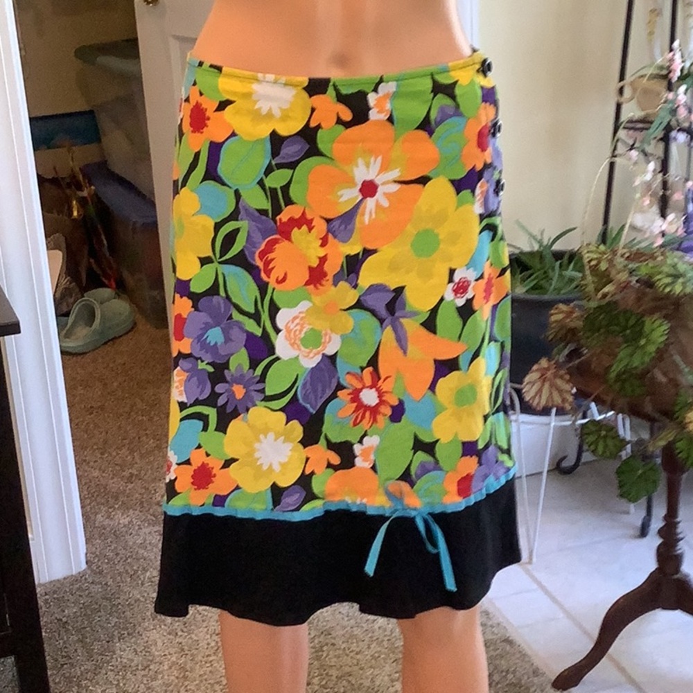 Green and Orange Midi Skirt with Floral Pattern